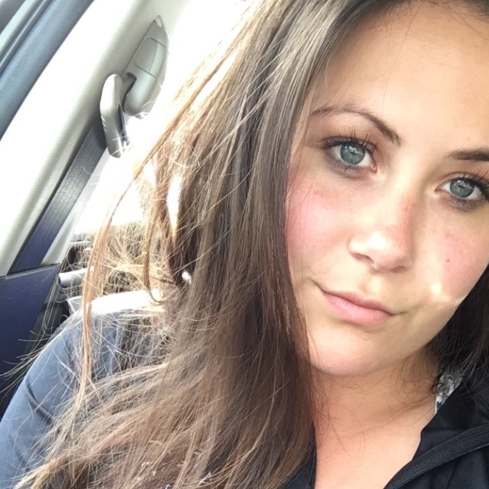 Meet your Posher, Brianna